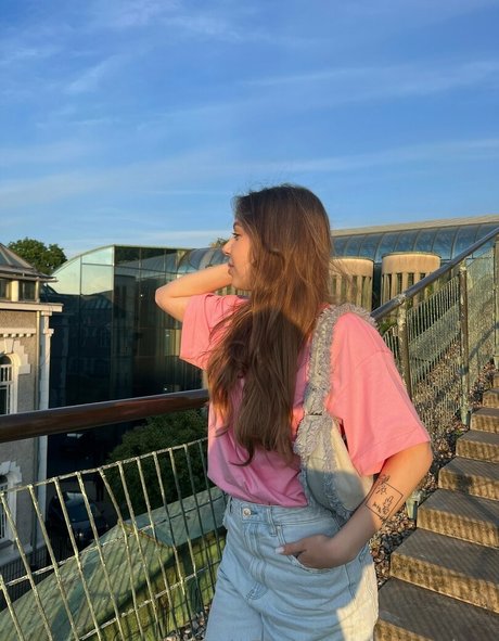 moon less star du porno exclusive archive