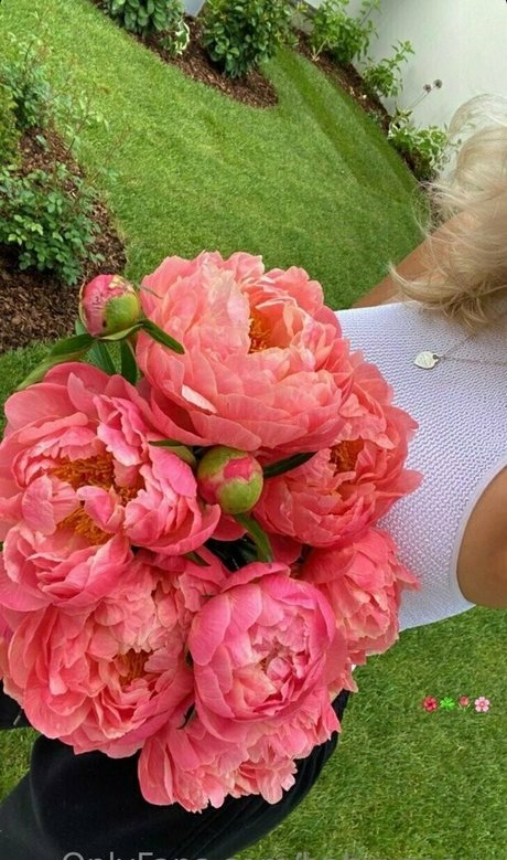 babyyzoeyy étoile xxx des photos