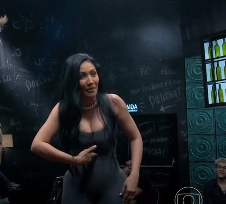 Simone E Simaria modèle artistique galerie