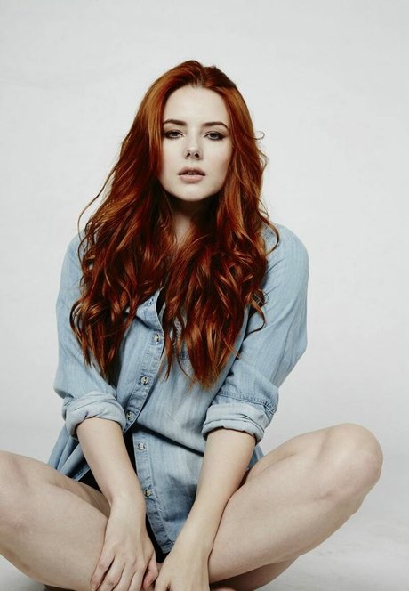 Ash Millman modèle magnifique img