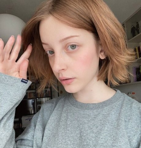 fans asiatiques célèbres nu xxx collection