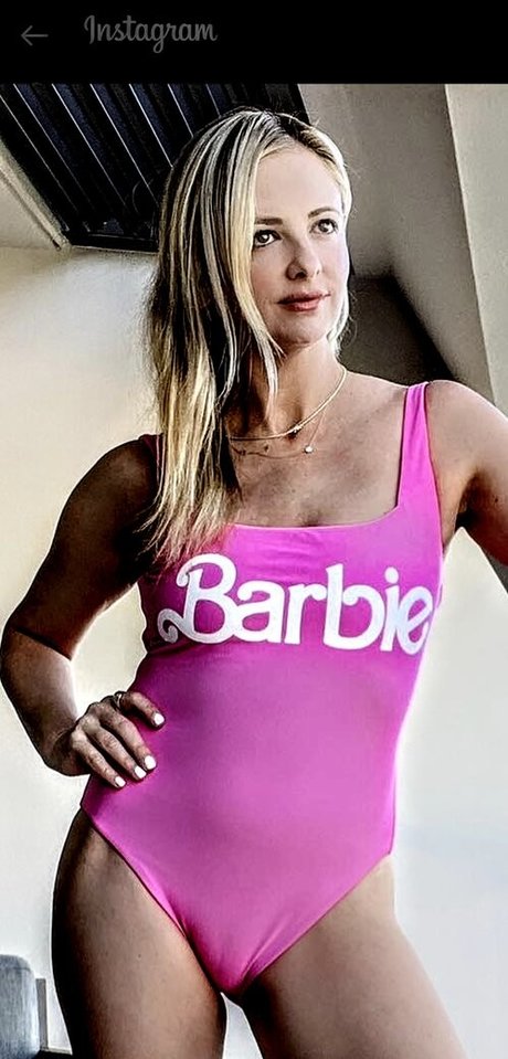 Sarah Michelle Gellar star du porno exclusive galerie