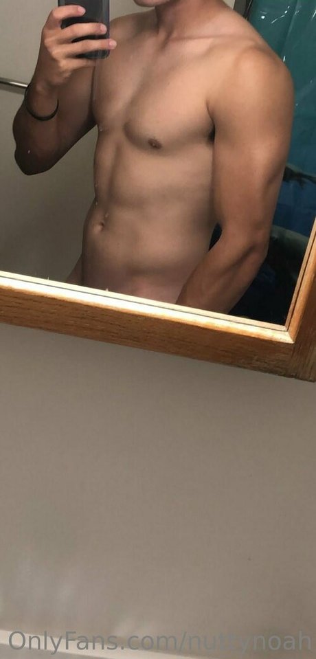 nuttynoah étoile chaude photos