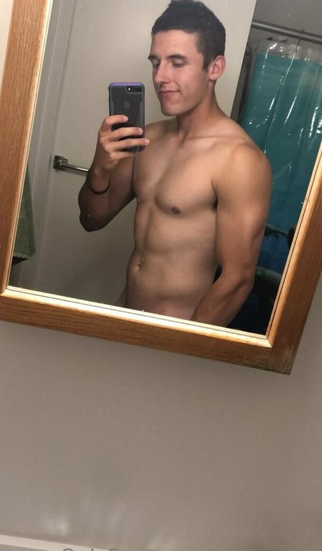 nuttynoah modèle exclusif image