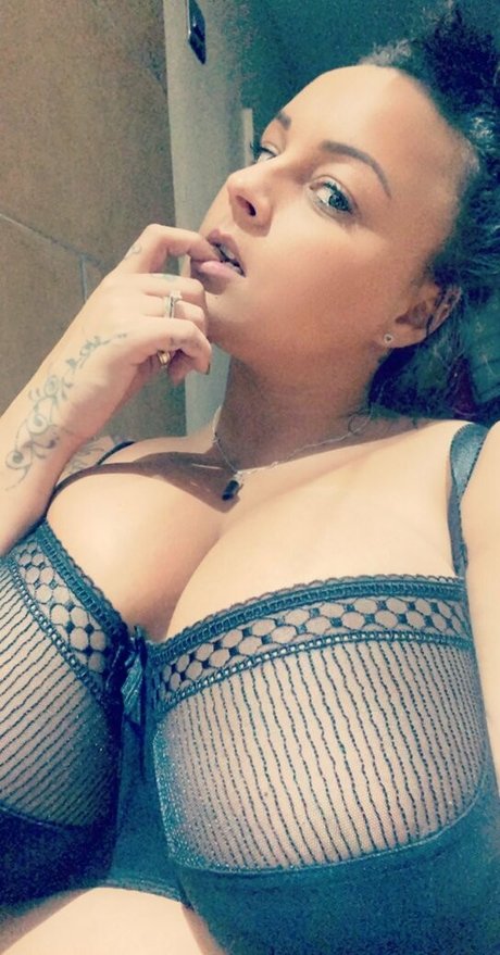 blonde en forme onlyfans magnifique parfait des photos