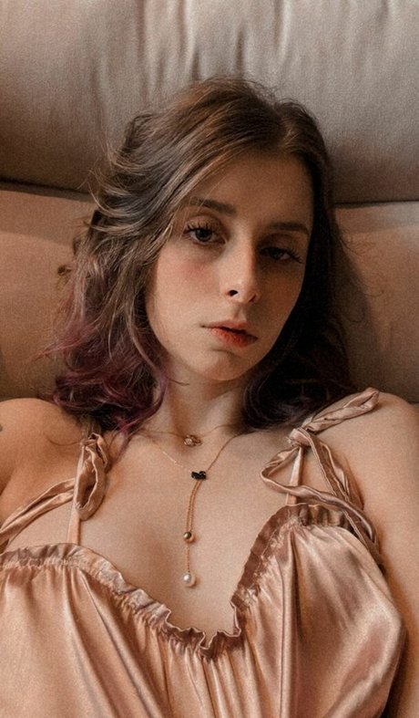 chatte parfaite onlyfans xxx haute qualité images