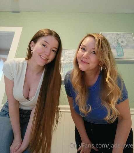 pom-pom girl nue onlyfans chaud xxx image