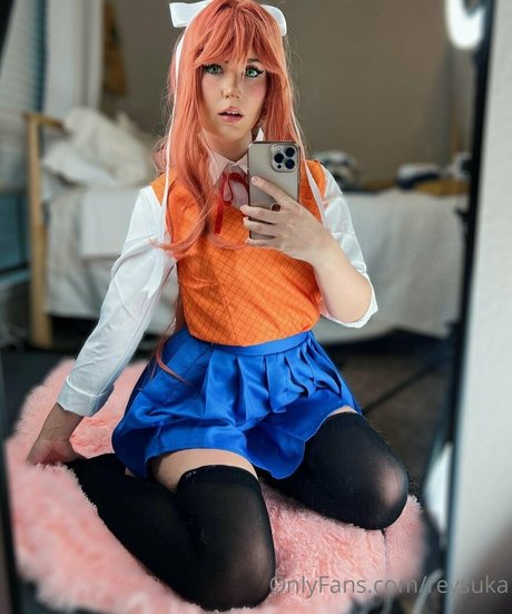 reysuka modèle sexy collection