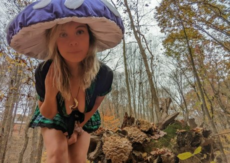 freesexypsychedelic étoile adulte image