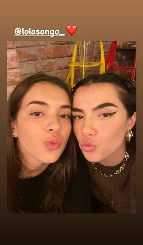 Marta Sango mannequin photos