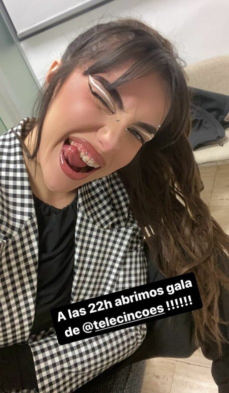 Marta Sango haut étoile img