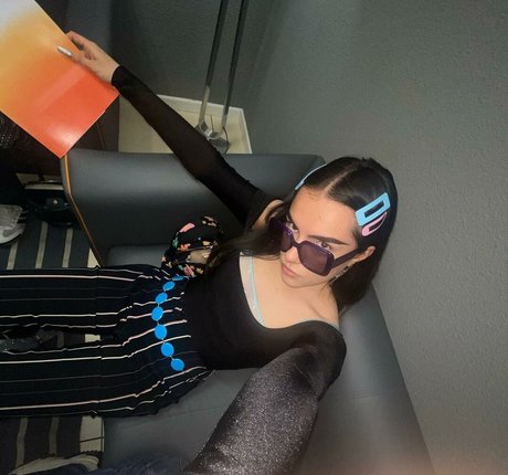 Marta Sango star du porno de haute qualité collection