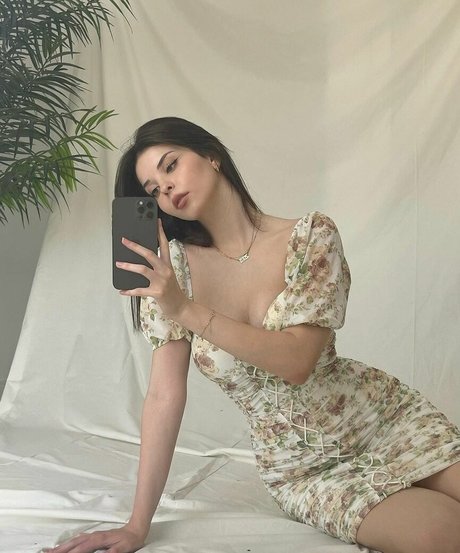 melisayamac étoile de l'art galeries