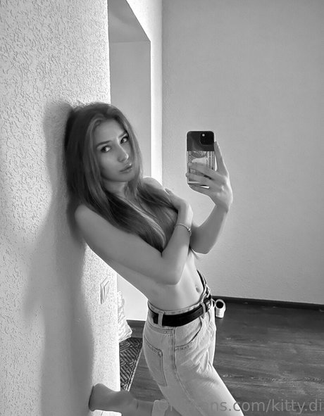 kitty di jolie étoile des photos