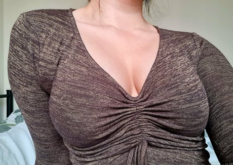 rosepxoxo98 modèle hd archive