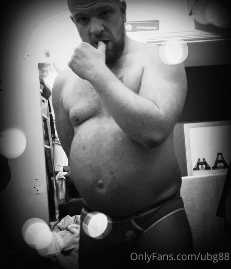 ubg88 actrice adulte image