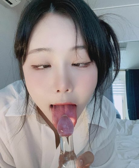 wngml774 actrice adulte archive