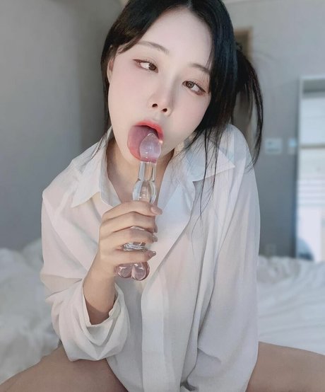 wngml774 modèle porno archive