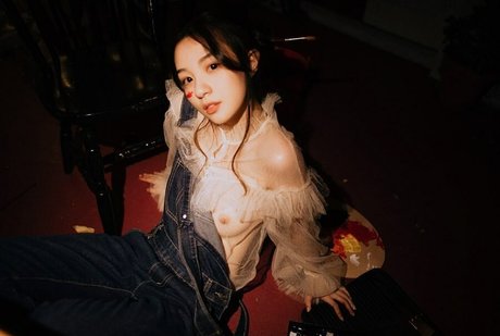 Helenhmy actrice parfaite des photos