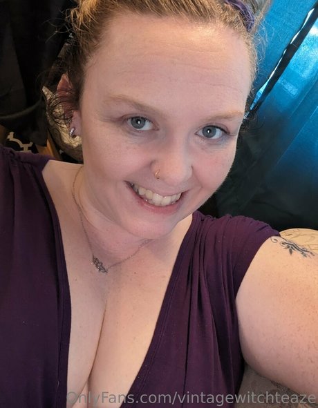 vintagewitchteaze modèle de haute qualité image