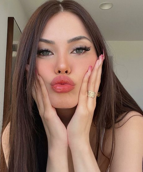 trio à gros seins onlyfans sympa pornographique archive