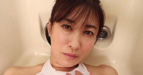 bébé mignon onlyfans chaud en haute qualité images