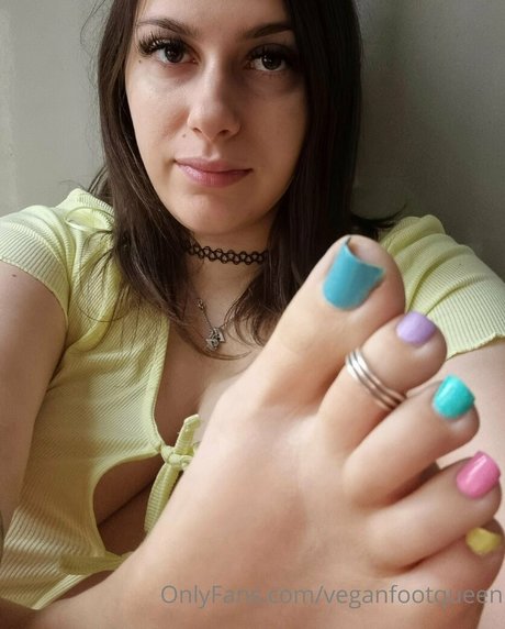 veganfootqueen star du porno chaud img