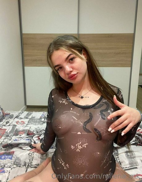 milena mk étoile adulte image