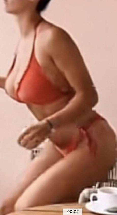 Laura Petard étoile exclusive galeries