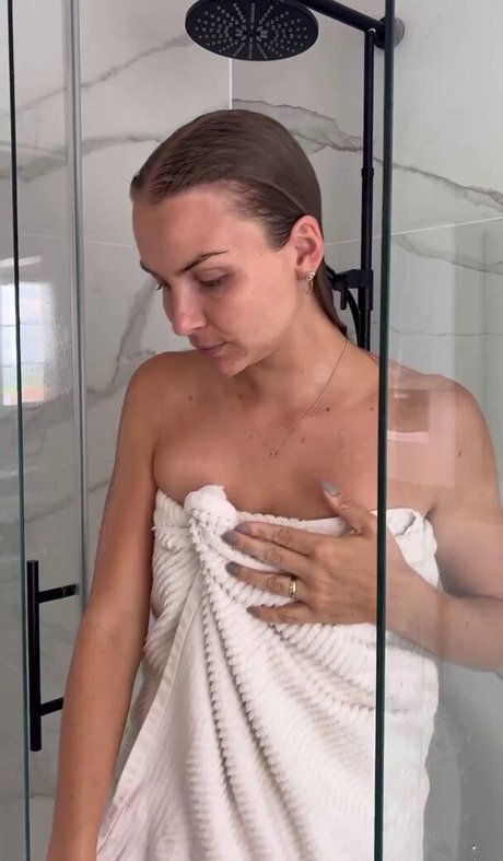 lingerie blanche onlyfans nus pornographiques galerie