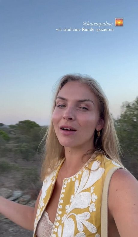 latina solo onlyfans jolie adulte img