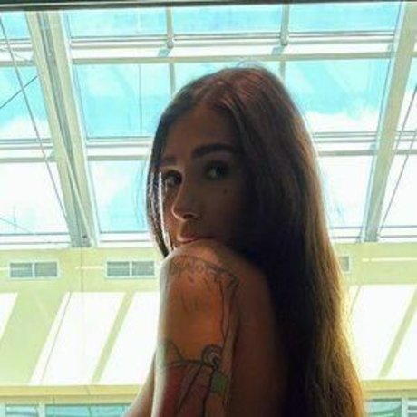 ndoadot hotcontent actrice exclusive images