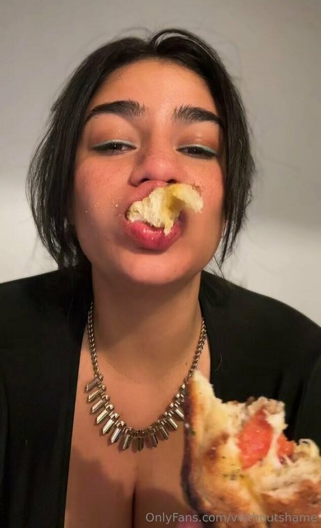 vvithoutshame mannequin photos