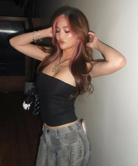 Annxhy modèle nu galerie