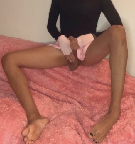 Ashley Tripp actrice chaude archive