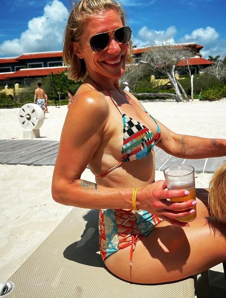 amateurs courbés onlyfans assez gratuit img