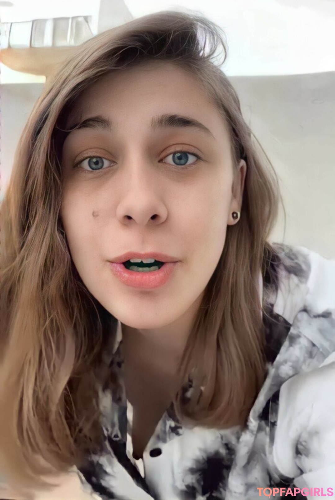 Onlyjayus modèle hd des photos