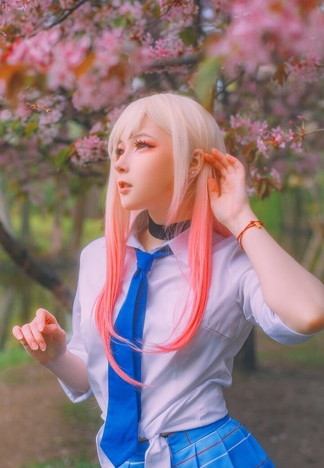 pom-pom girl asiatique onlyfans art supérieur galeries