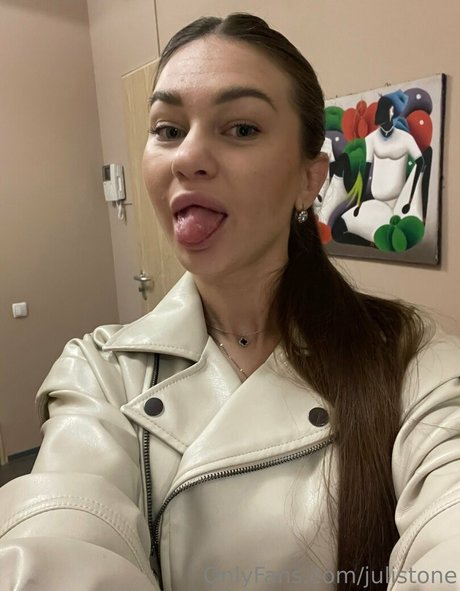 julistone modèle parfait image