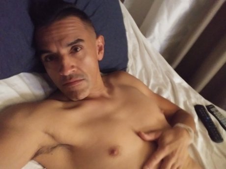 efren Garcia modèle de haute qualité des photos