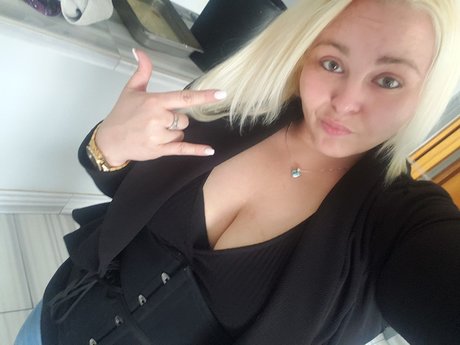 Amanda Knoxxx modèle xxx photos