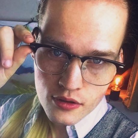 Northern Whisper ASMR star du porno galerie