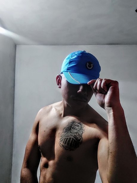 Alo modèle xxx des photos