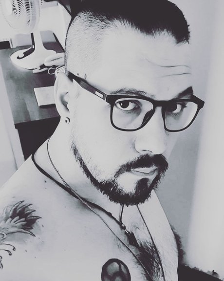 Dino O Maioral_ actrice sexy images