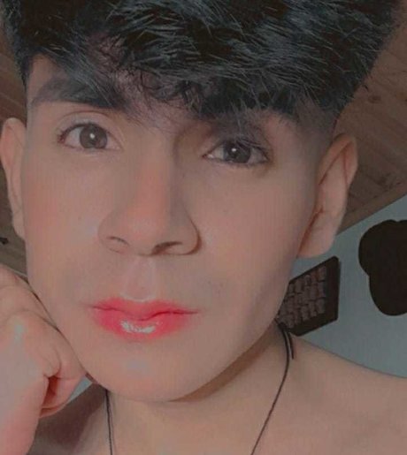 alexis cuellar haut modèle photos