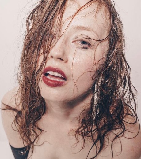 Alexandra Noir actrice galeries