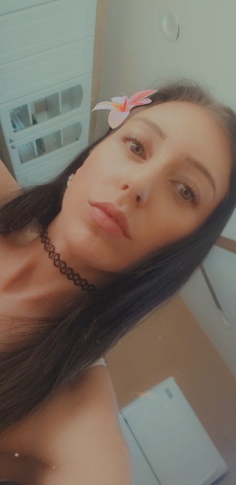 Alissa Avni star du porno gratuite archive