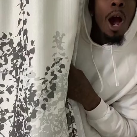 nuttbuddieloadout star pornographique des photos