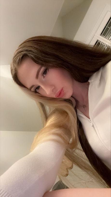 Alanna Skye étoile sexy photos