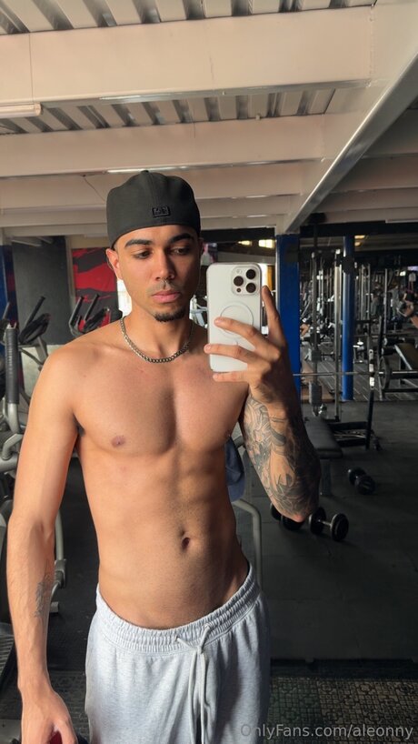 Alex Rosso modèle sexy img